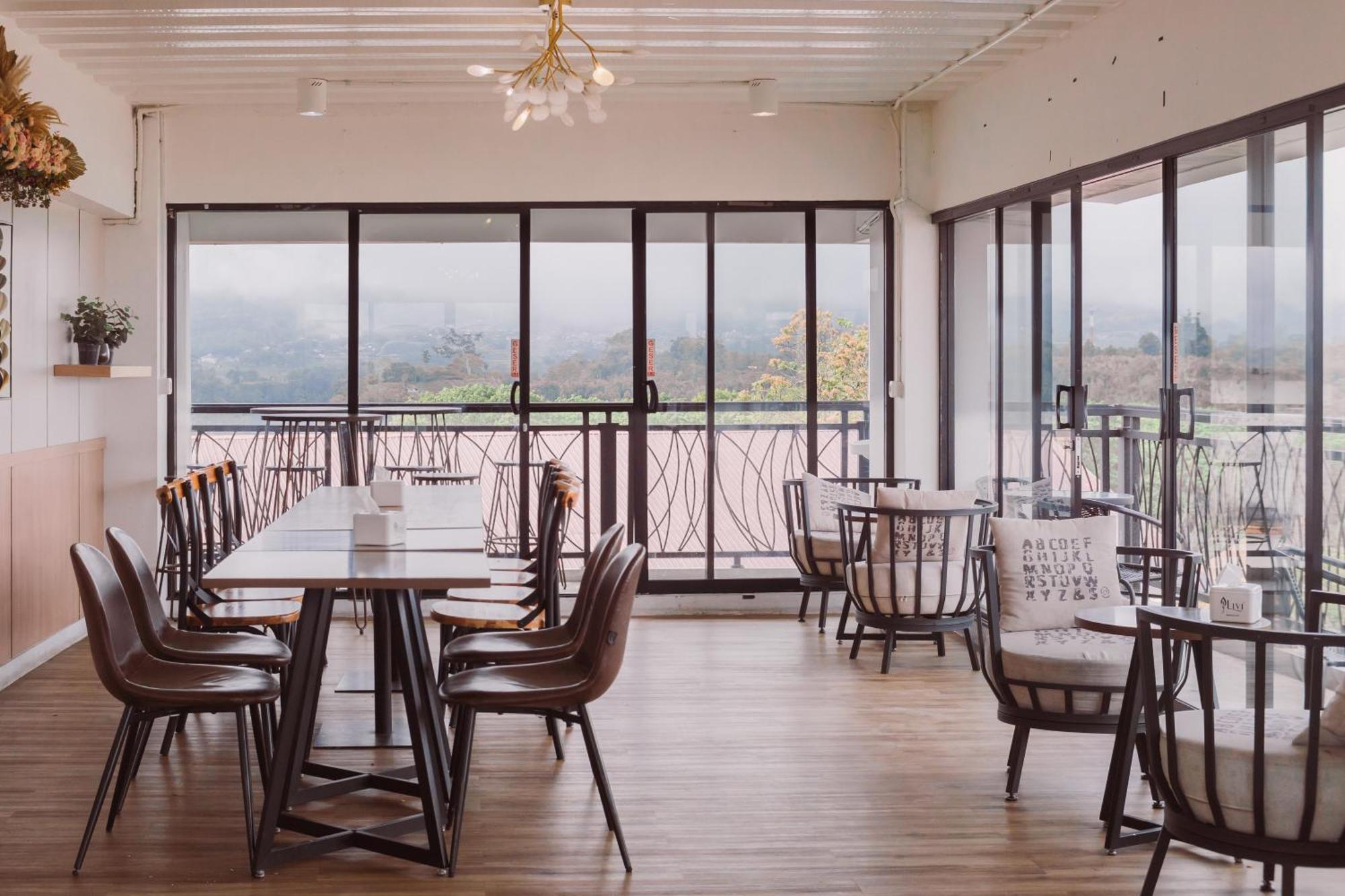 Fahira Hotel Syariah Bukittinggi Dış mekan fotoğraf