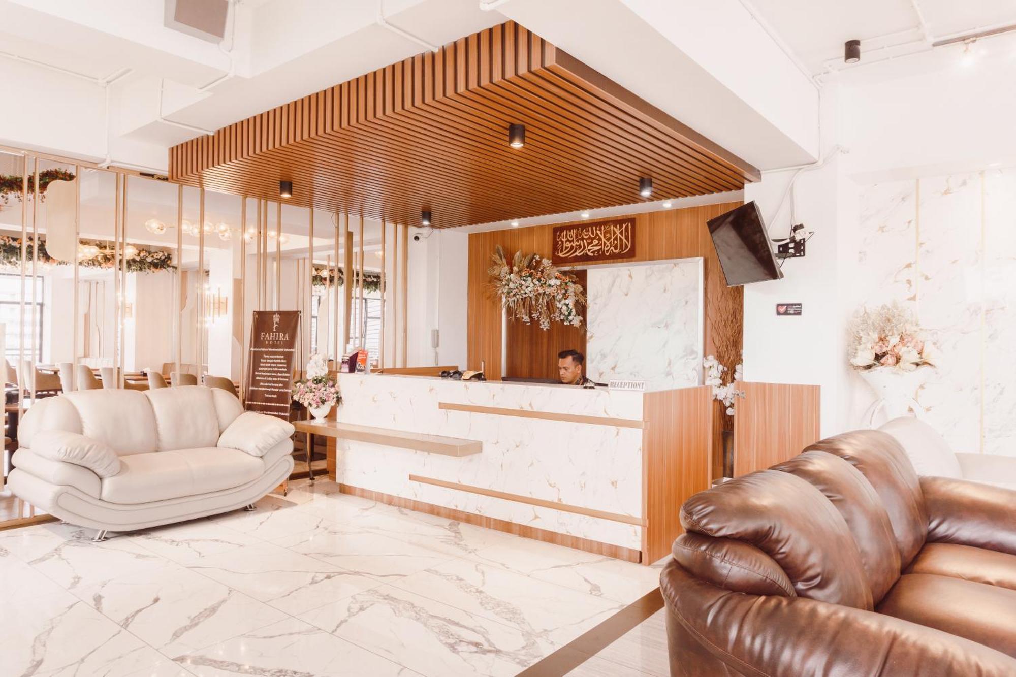 Fahira Hotel Syariah Bukittinggi Dış mekan fotoğraf
