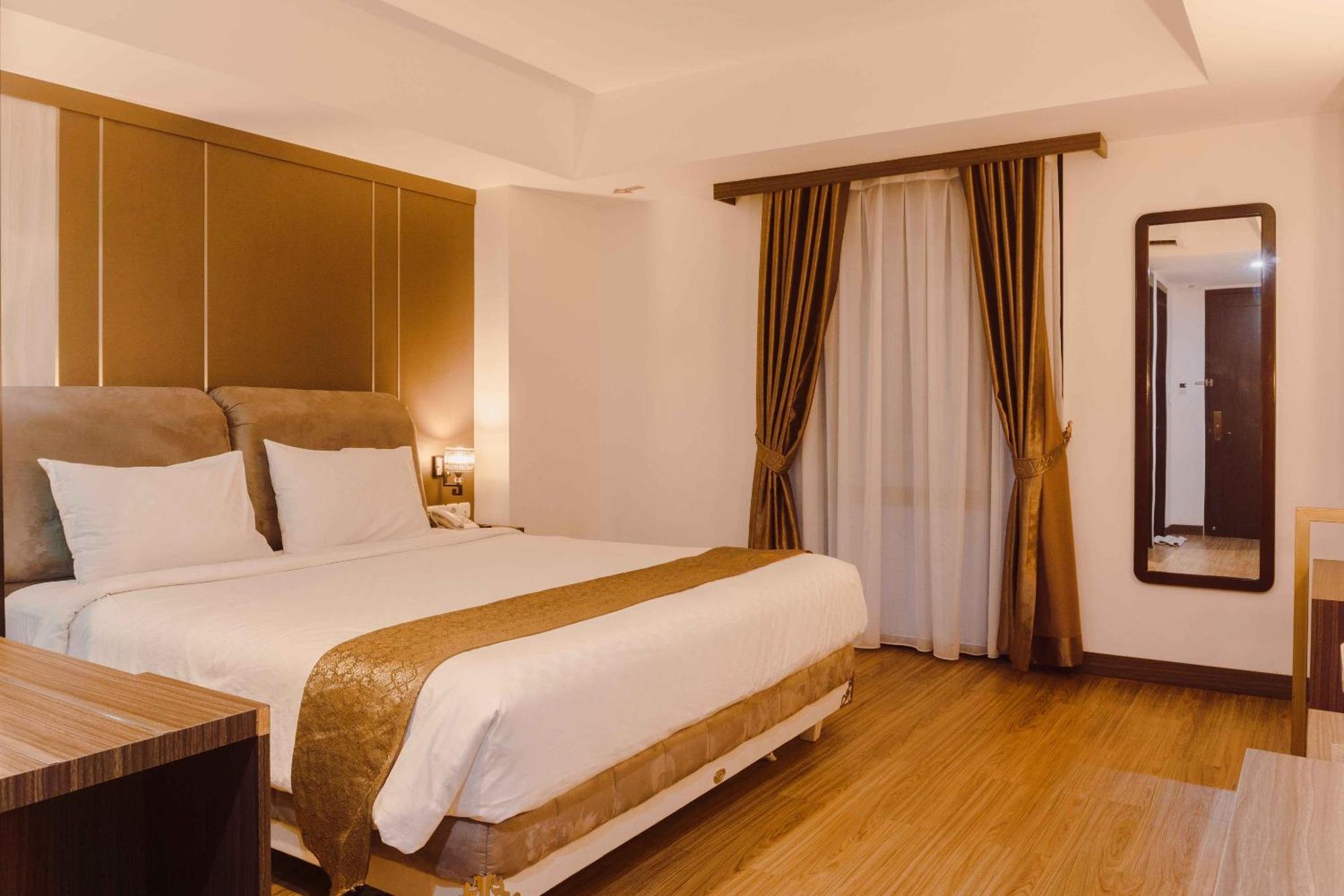 Fahira Hotel Syariah Bukittinggi Dış mekan fotoğraf